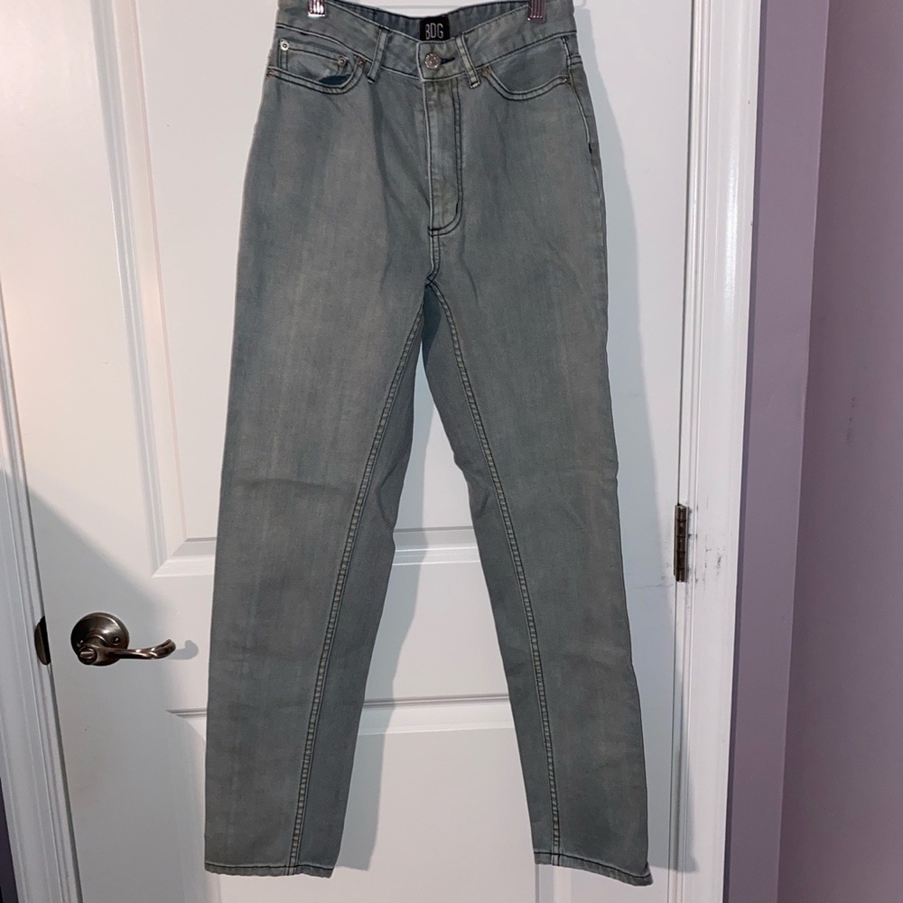 Khaki BDG mom jeans